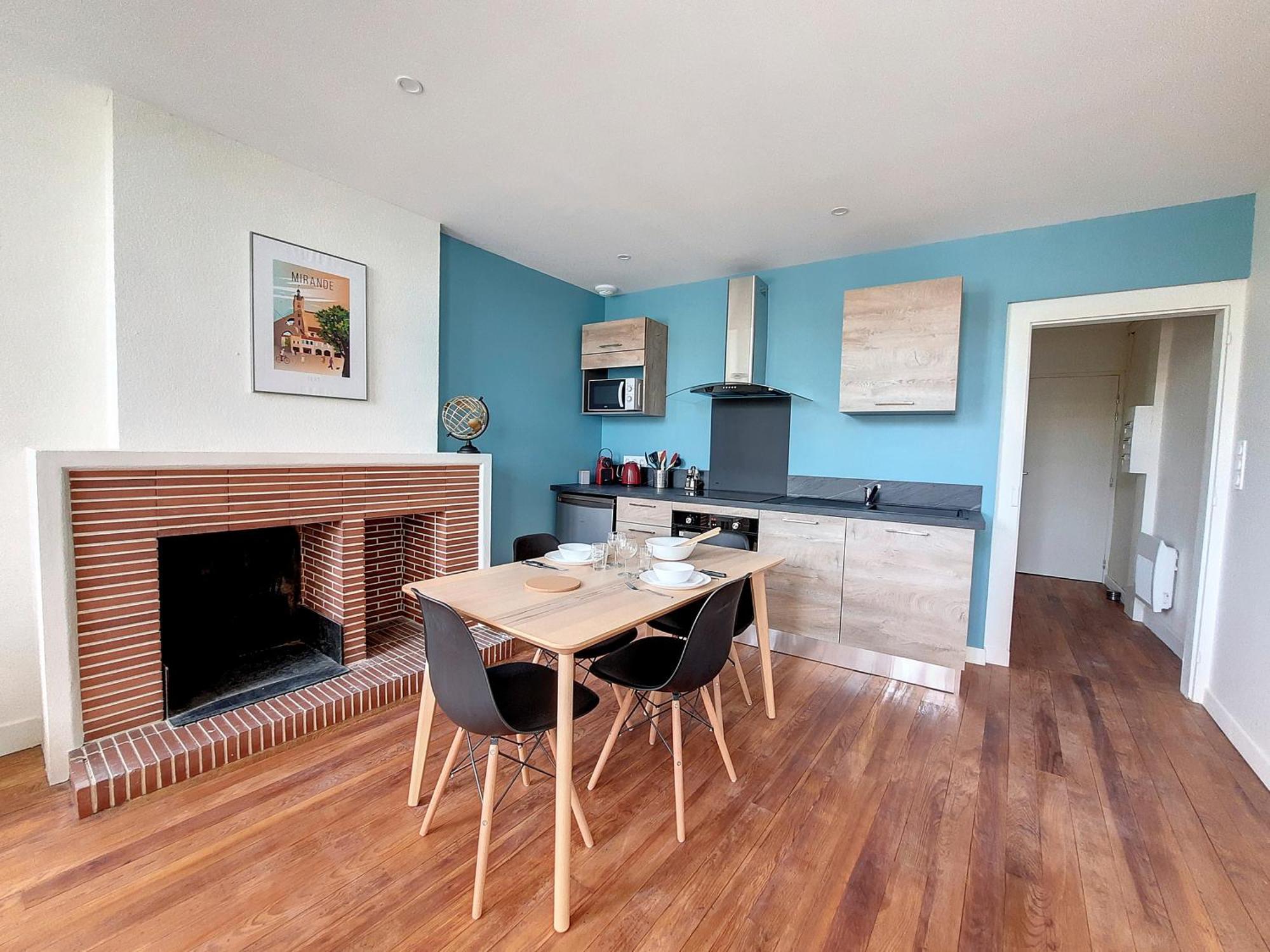 Le Carilloun Apartment Mirande  Exterior photo